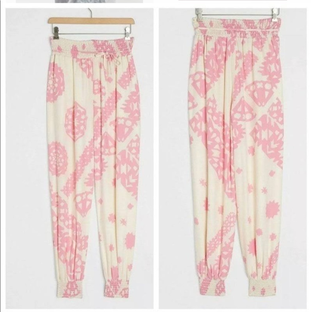 Anthropologie Aniya balloon joggers